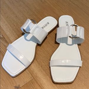 White justfab flat spring mules